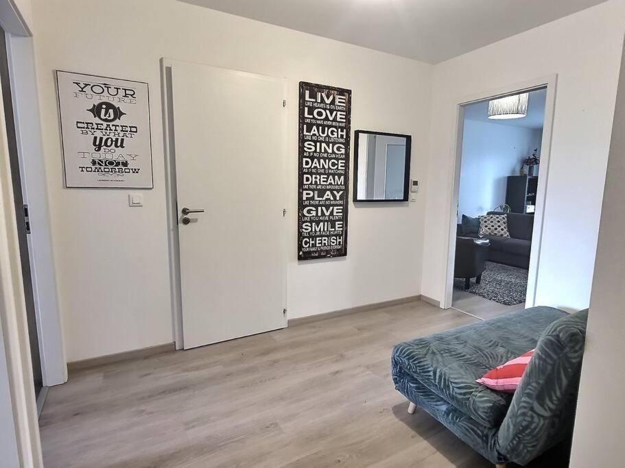 Superbe Appartement Avec 2 Balcons - Vue Sur La Cathedrale Environ 15 Min En Tram Strasburg Zewnętrze zdjęcie